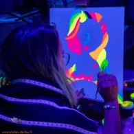 Création artistique lumineuse lors d'un EVJF dans la Marne